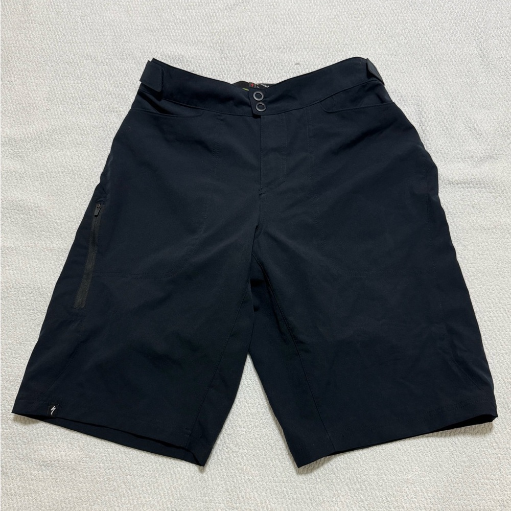 Specialized Enduro Men’s 38 Sport Cycling Shorts Padded Black